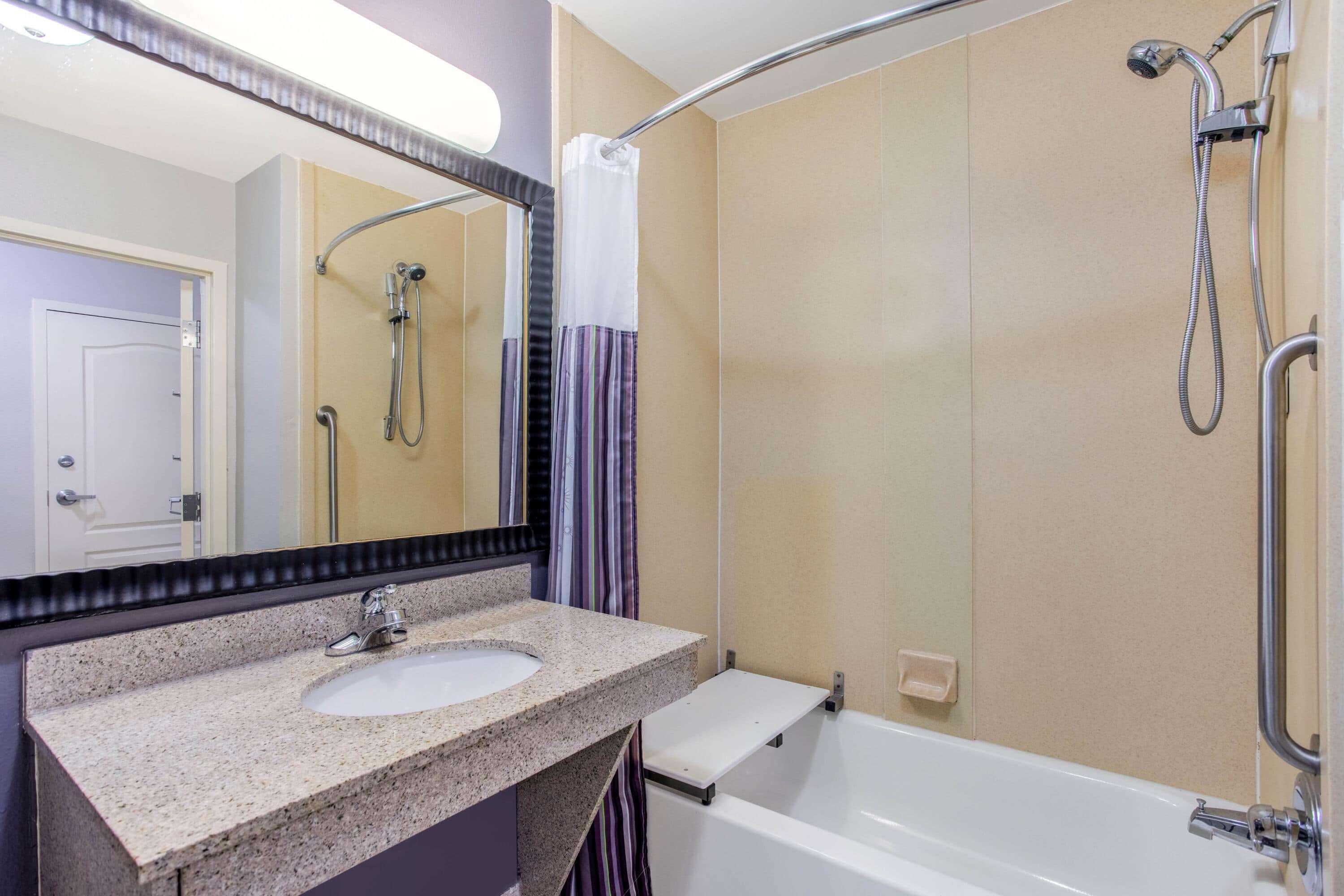La Quinta Inn & Suites Fultondale Exteriér fotografie