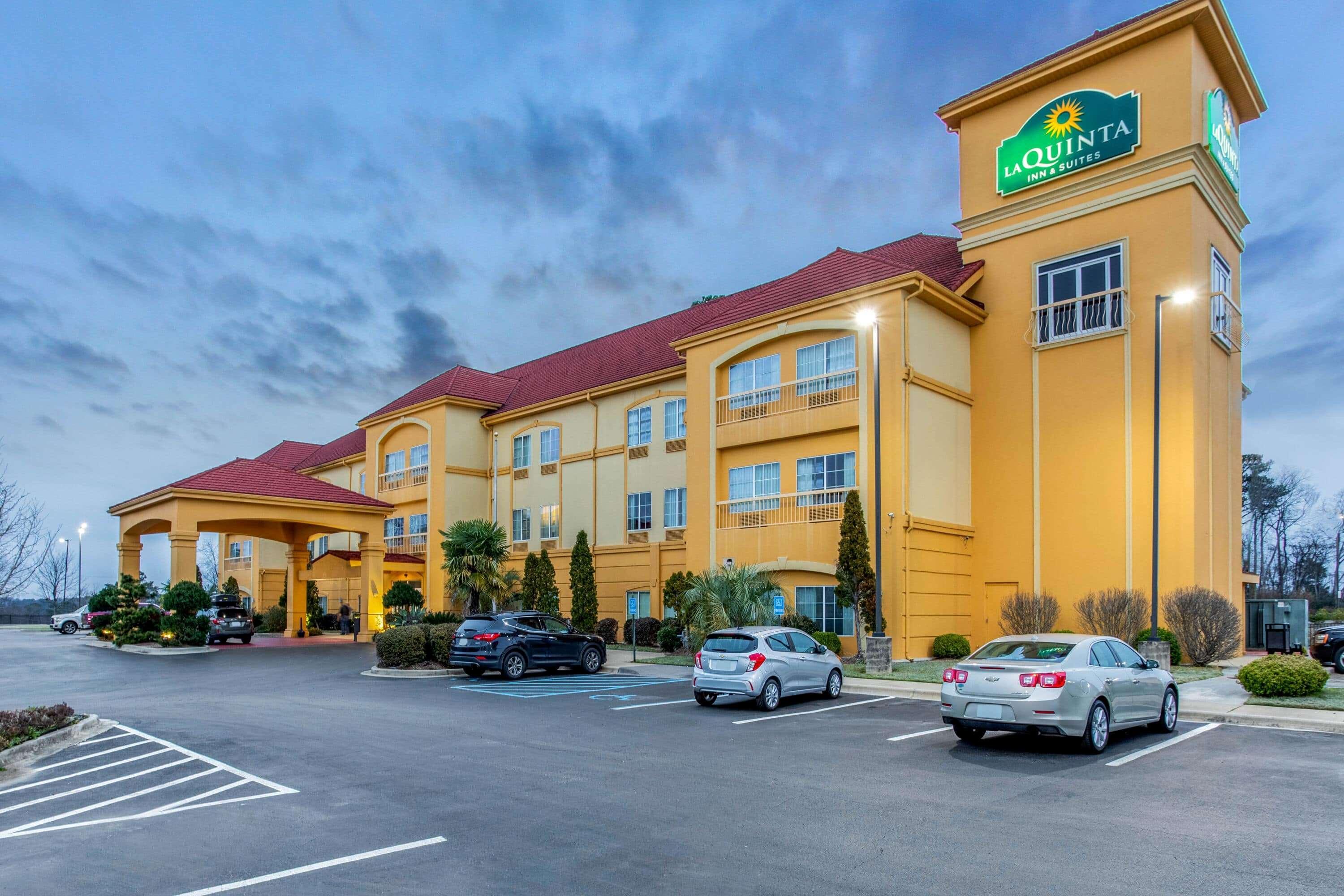 La Quinta Inn & Suites Fultondale Exteriér fotografie